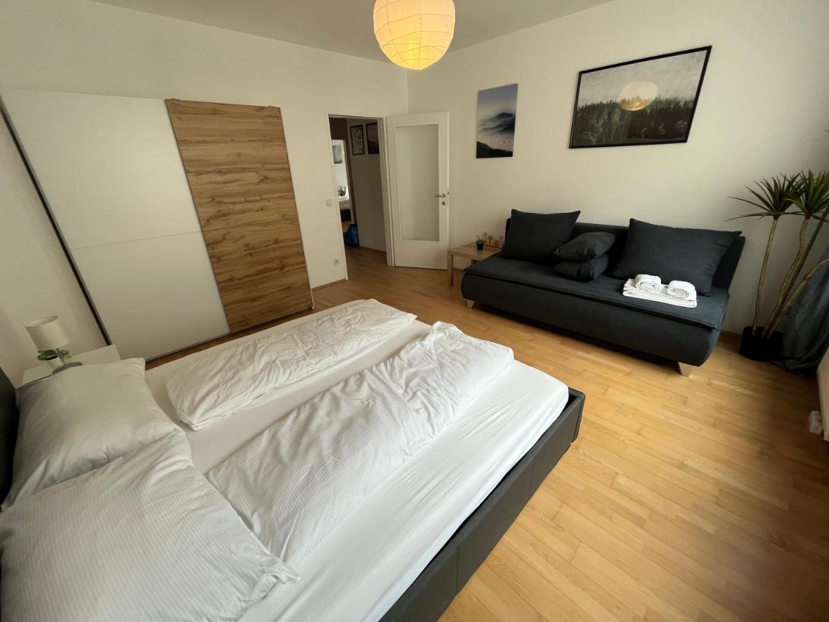 Cool Schonbrunn Apt 2Br Leilighet Wien Eksteriør bilde